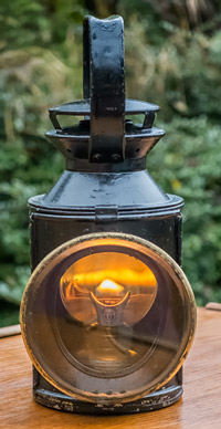 LMS Hand Lantern. © Gary Waidson - www.Nemo.me.uk 
